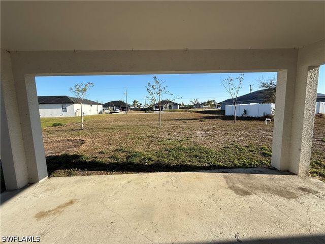 1723 NW 19th ST, Cape Coral, FL 33993