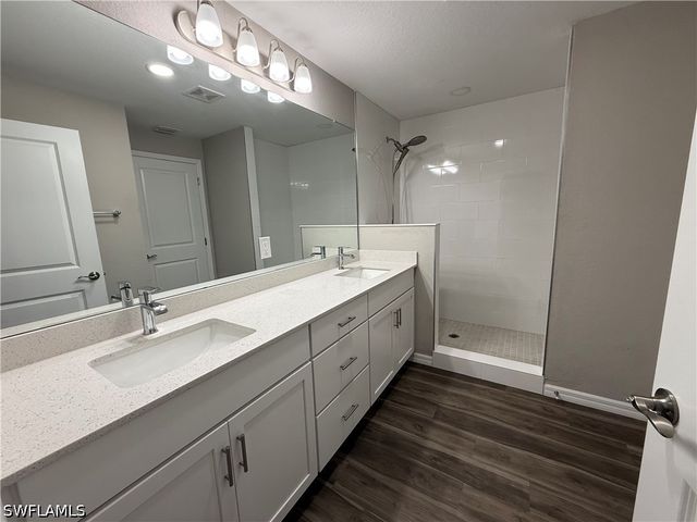 1723 NW 19th ST, Cape Coral, FL 33993