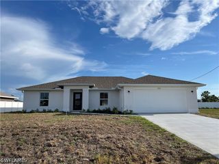 1723 NW 19th ST, Cape Coral, FL 33993