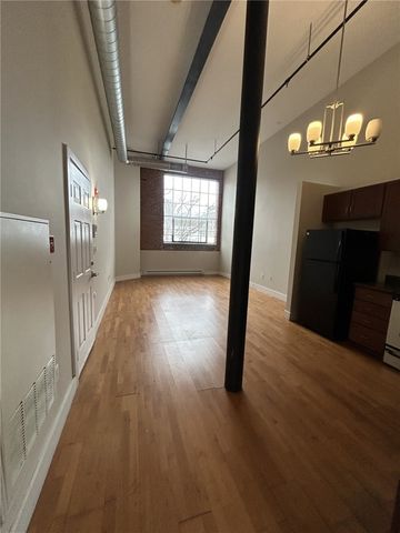 180 Allen Street 104, Woonsocket, RI 02895