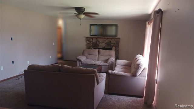 3803 Warner, Cass City, MI 48726