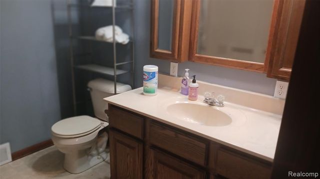 3803 Warner, Cass City, MI 48726