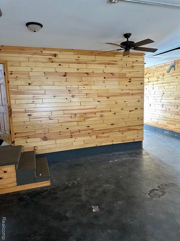 3803 Warner, Cass City, MI 48726