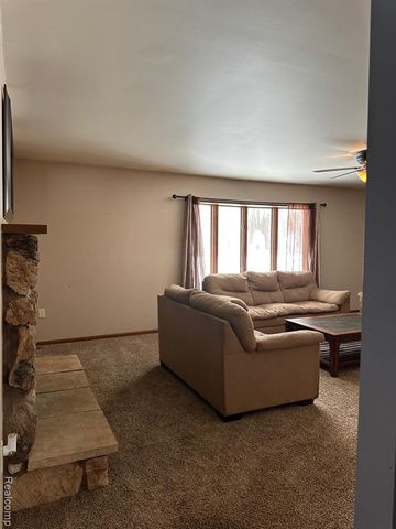 3803 Warner, Cass City, MI 48726