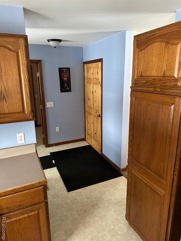 3803 Warner, Cass City, MI 48726