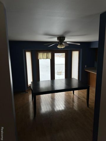 3803 Warner, Cass City, MI 48726