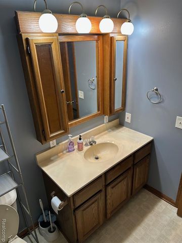 3803 Warner, Cass City, MI 48726