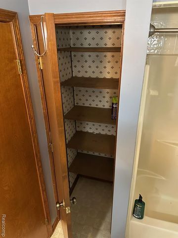 3803 Warner, Cass City, MI 48726