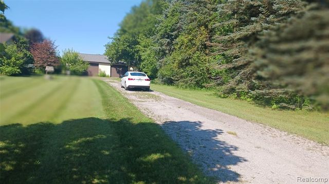 3803 Warner, Cass City, MI 48726