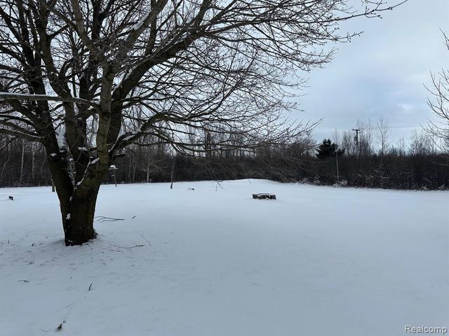 3803 Warner, Cass City, MI 48726