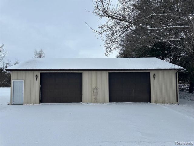 3803 Warner, Cass City, MI 48726