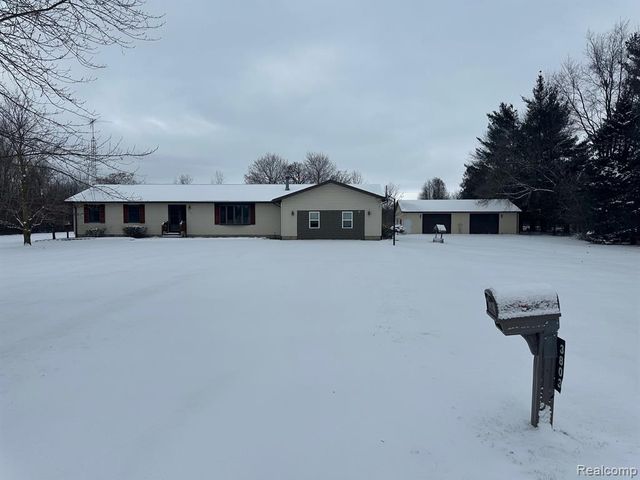 3803 Warner, Cass City, MI 48726