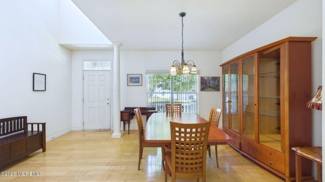 19 Appleby Drive, Helmetta, NJ 08828