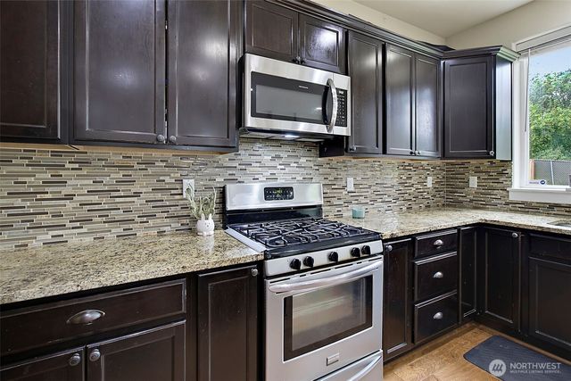 25330 128th Avenue SE, Kent, WA 98030