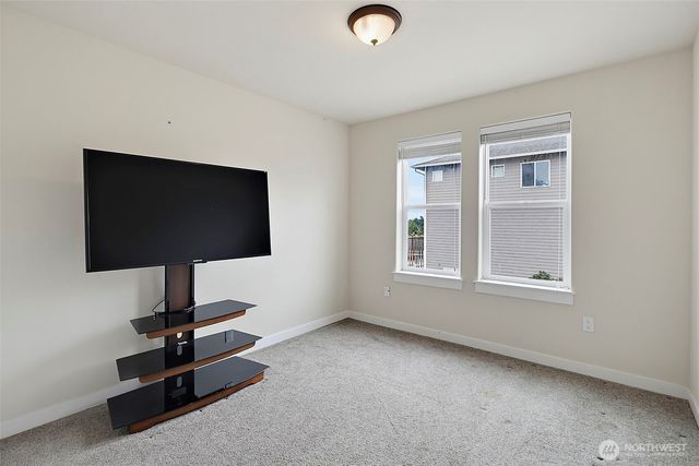 25330 128th Avenue SE, Kent, WA 98030
