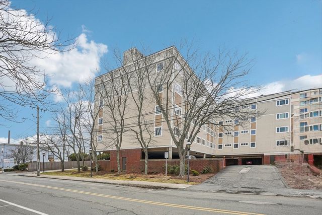 35 Desmoines Road 209, Quincy, MA 02169