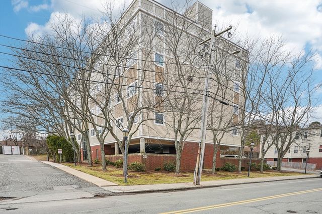 35 Desmoines Road 209, Quincy, MA 02169