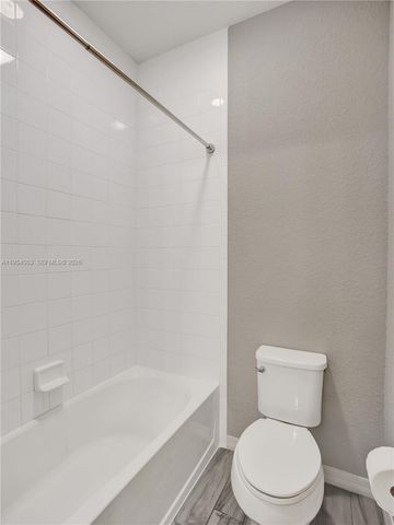 8330 Rearing Ln, Lake Worth, FL 33467