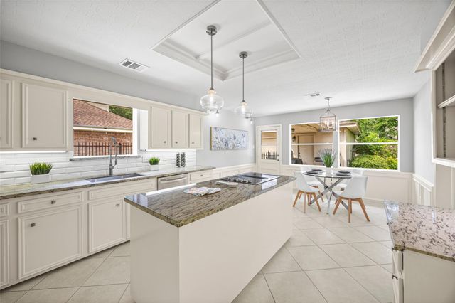 14010 Court Of Regents, Houston, TX 77069