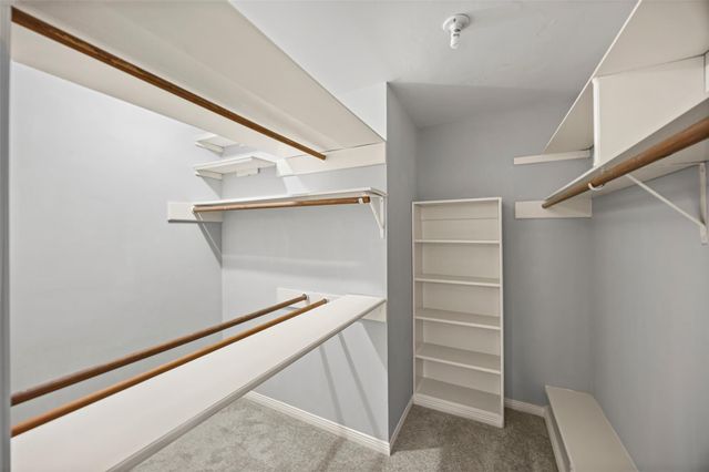 14010 Court Of Regents, Houston, TX 77069