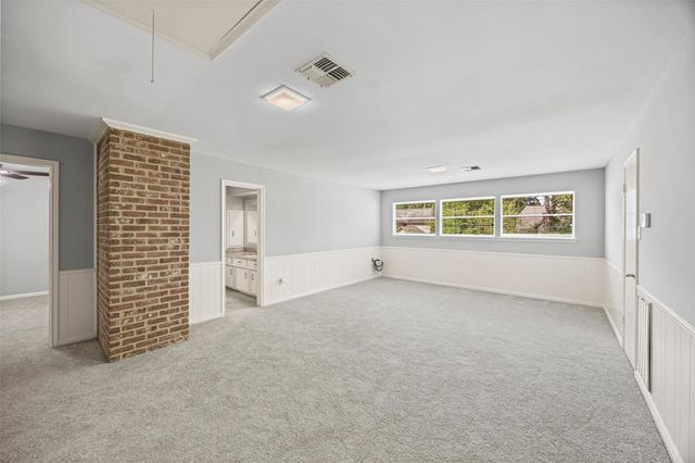 14010 Court Of Regents, Houston, TX 77069