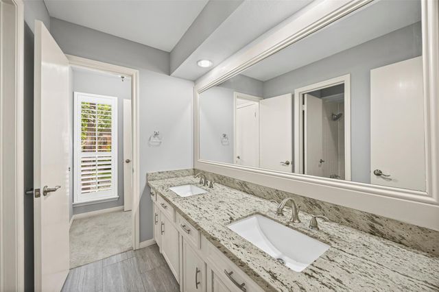 14010 Court Of Regents, Houston, TX 77069