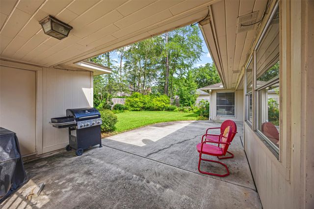 14010 Court Of Regents, Houston, TX 77069