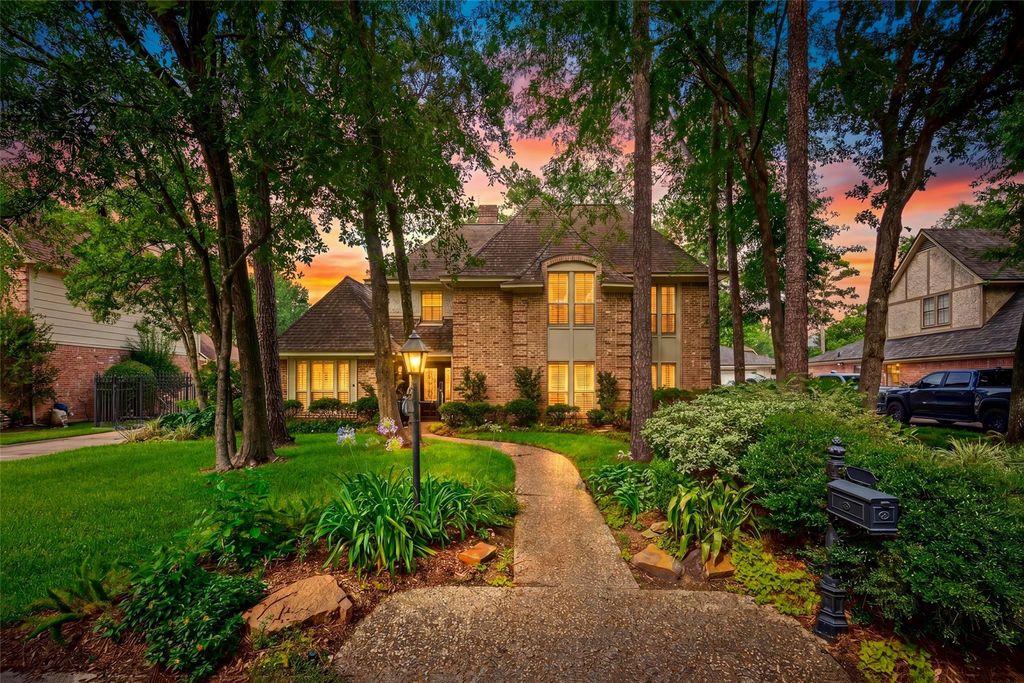 14010 Court Of Regents, Houston, TX 77069