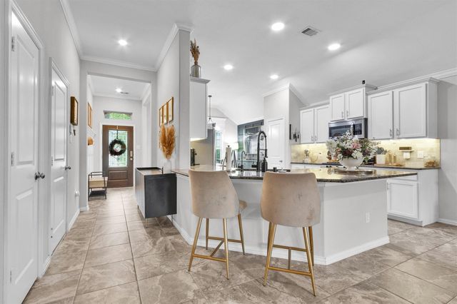 2116 Moss Creek Lane, Conroe, TX 77304