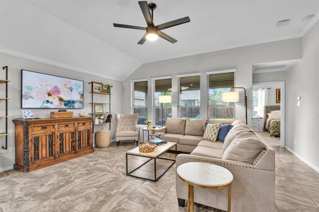 2116 Moss Creek Lane, Conroe, TX 77304