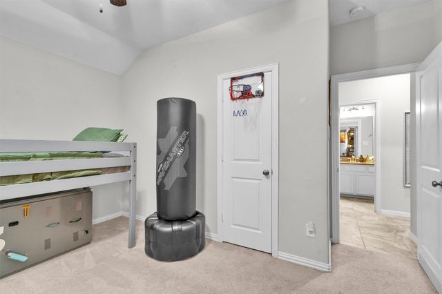 2116 Moss Creek Lane, Conroe, TX 77304