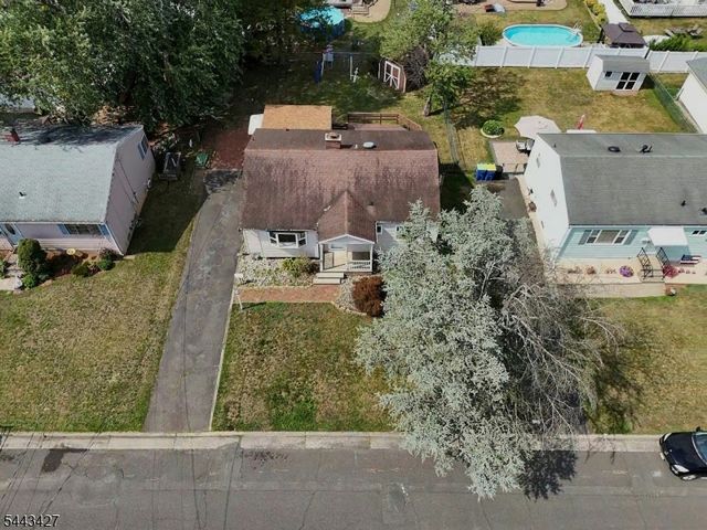 418 Harrison Ave, Manville Boro, NJ 08835
