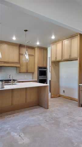 1408 Bound Brook Way, Arcadia, OK 73007