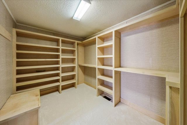 4018 Trotwood Ave, Columbia, TN 38401