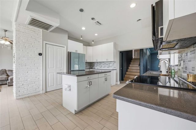 6704 WINTERSET GARDENS ROAD, Winter Haven, FL 33884