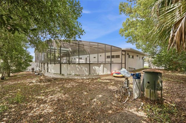 6704 WINTERSET GARDENS ROAD, Winter Haven, FL 33884