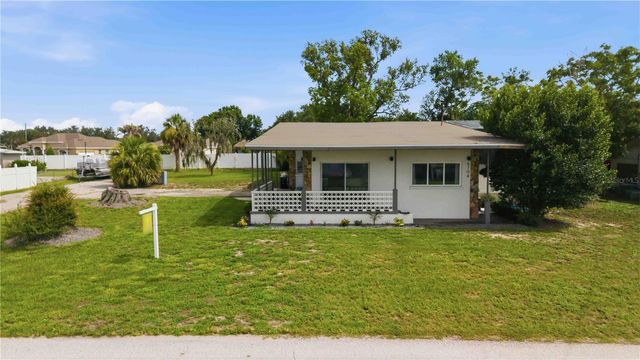 6704 WINTERSET GARDENS ROAD, Winter Haven, FL 33884