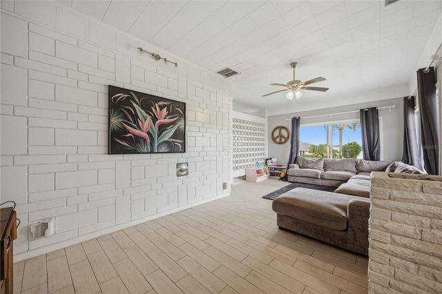 6704 WINTERSET GARDENS ROAD, Winter Haven, FL 33884