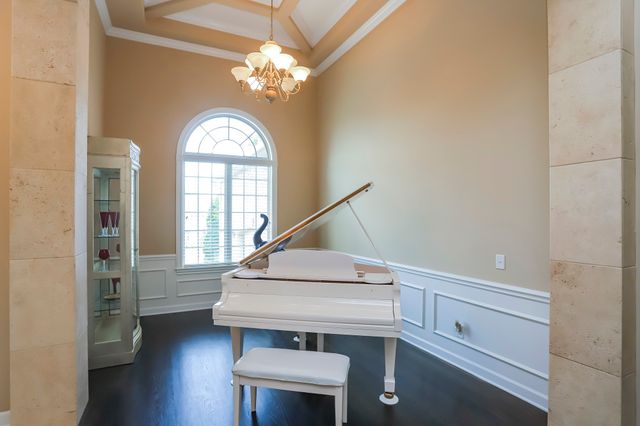 110 Affirmed Dr, Hendersonville, TN 37075