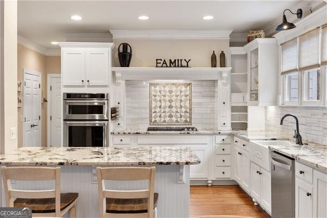 100 Hunting Valley Trail, Cumming, GA 30040