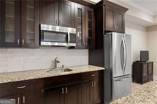 100 Hunting Valley Trail, Cumming, GA 30040