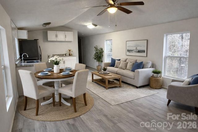 111 Cloverleaf Drive, Clover, SC 29710