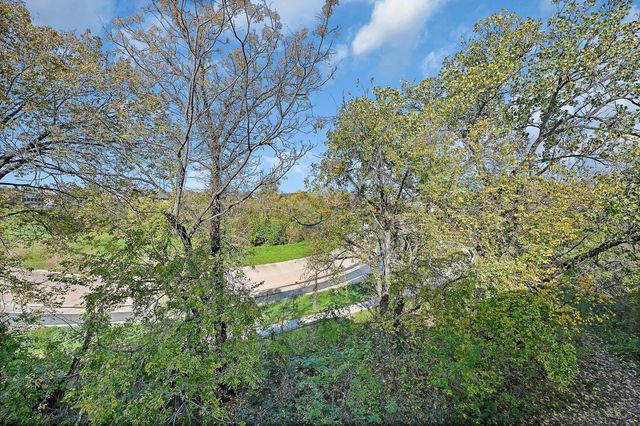 1441 East Street 305, Houston, TX 77007