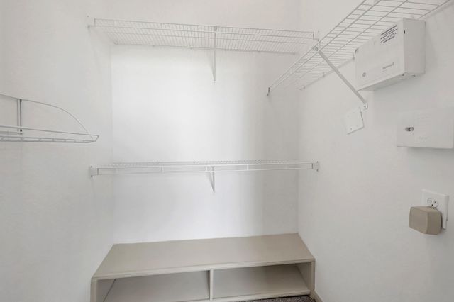 1441 East Street 305, Houston, TX 77007