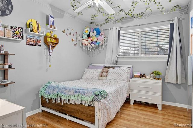 1807 Churchill Avenue, Trenton, MI 48183