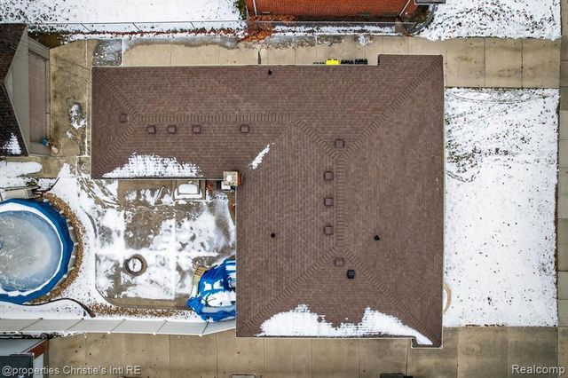 1807 Churchill Avenue, Trenton, MI 48183