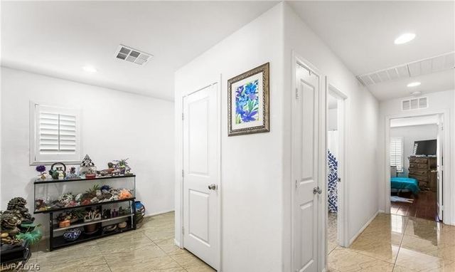 7832 Hamilton Pool Drive, Las Vegas, NV 89113