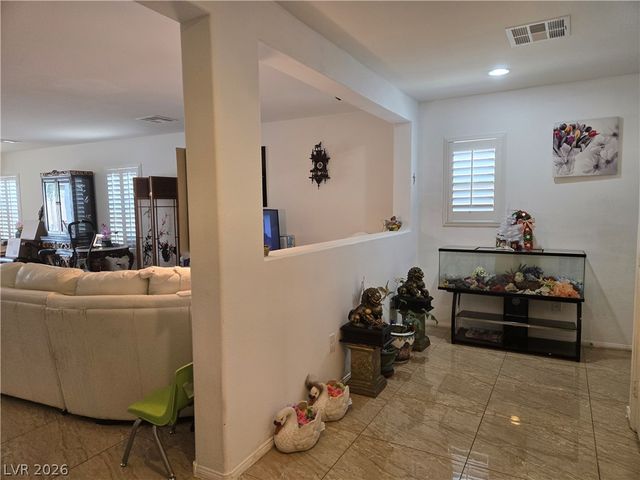 7832 Hamilton Pool Drive, Las Vegas, NV 89113