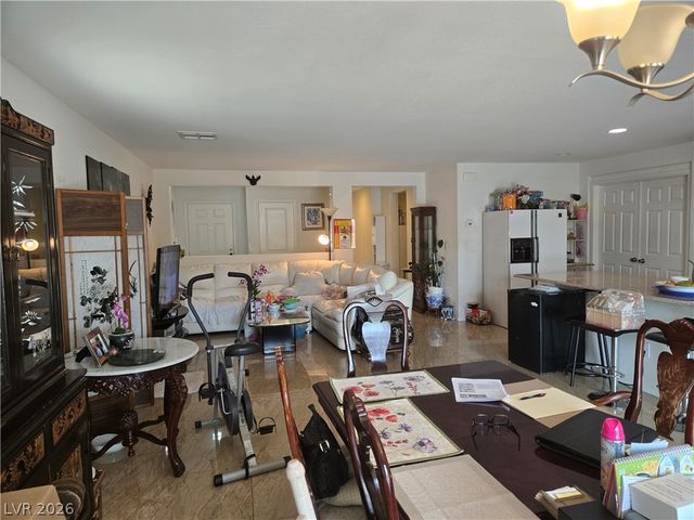 7832 Hamilton Pool Drive, Las Vegas, NV 89113