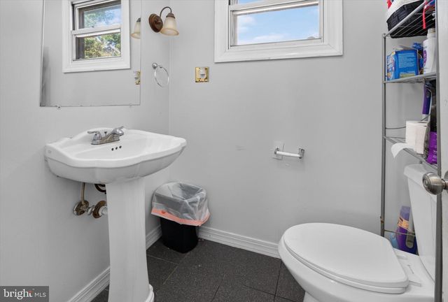 103 LINDERMAN AVE, Cherry Hill, NJ 08002